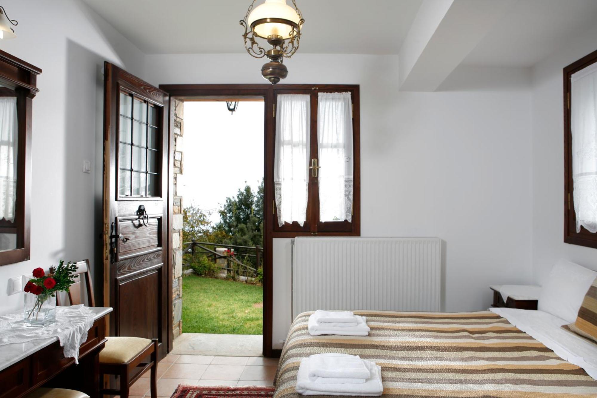 Archontiko Elda Hotel 2*
